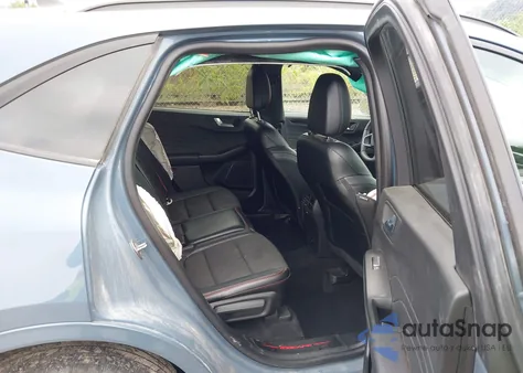 2023 Ford Escape St-Line z USA, uszkodzony, nr VIN 1FMCU9MN7PUA10972